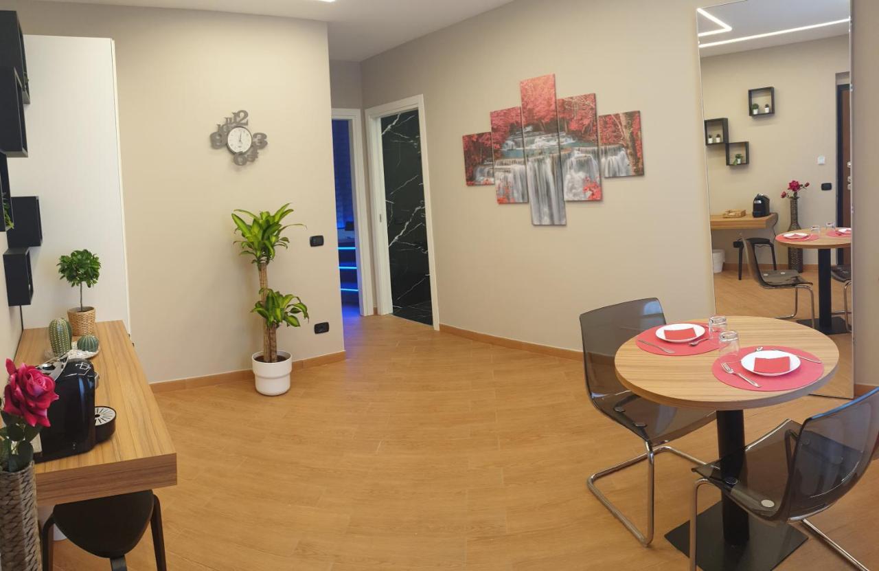 Th Luxury Fly Hotel Catania-Fontanarossai nemzetközi repülőtér Kültér fotó